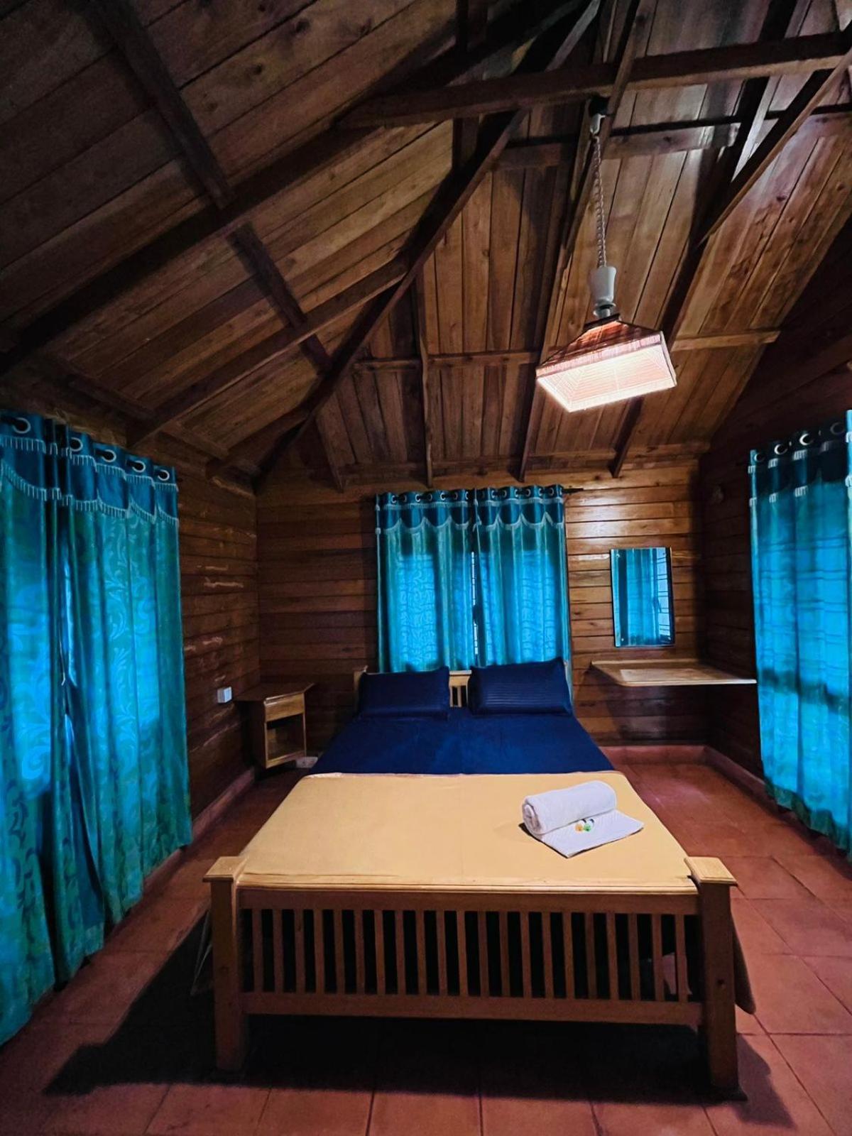 Royal Wooden Villa Mananthavady Esterno foto