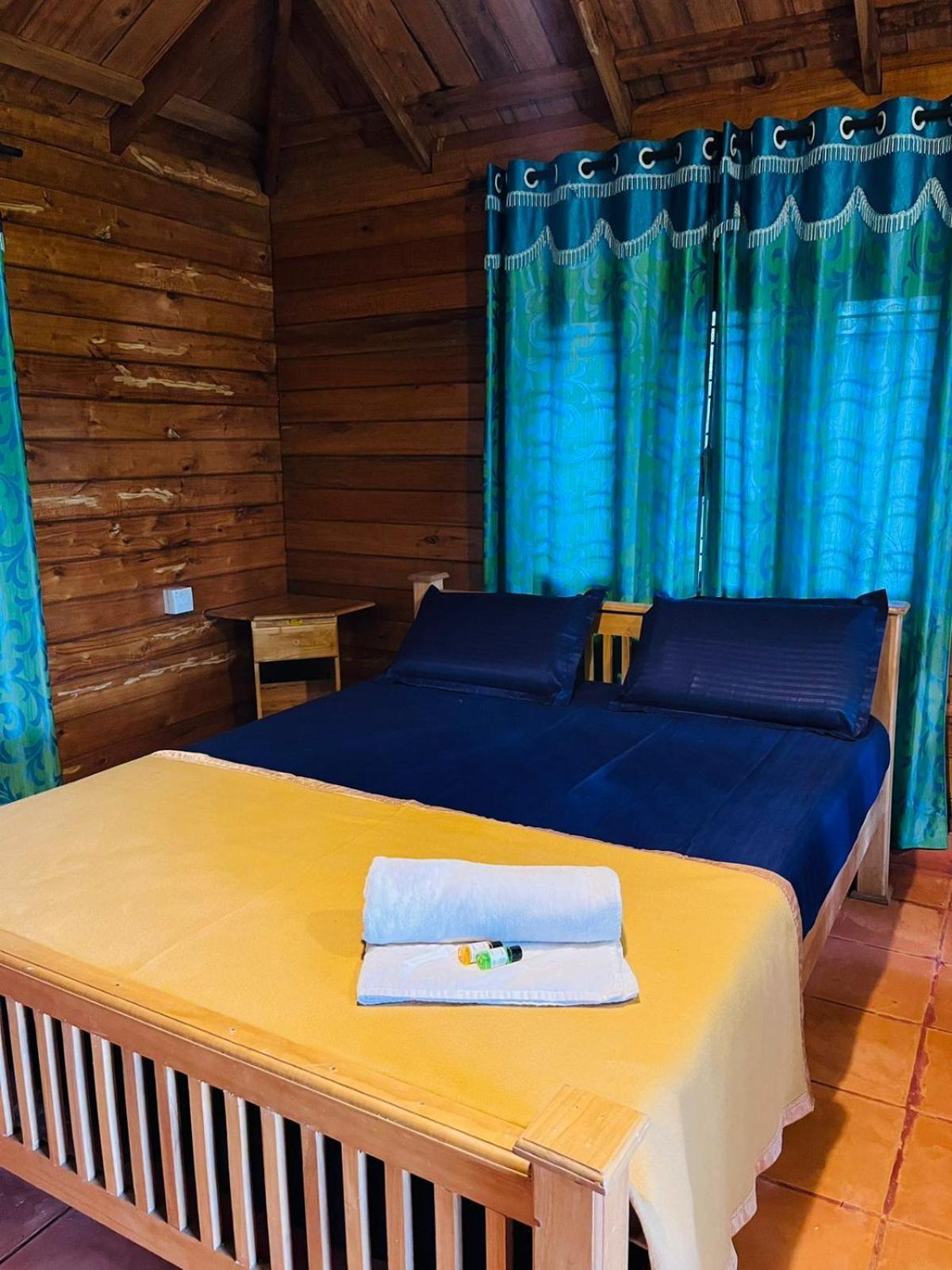 Royal Wooden Villa Mananthavady Esterno foto